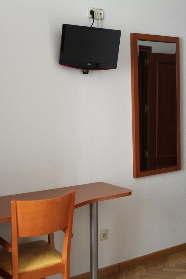 Hostal Jerez マドリード エクステリア 写真